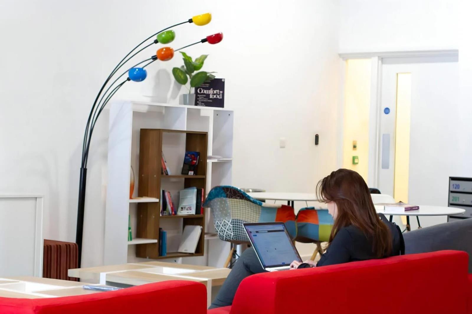 Apartment Exclusive Student Only Modern In The Heart Of Londons Academic And Cultural Hub